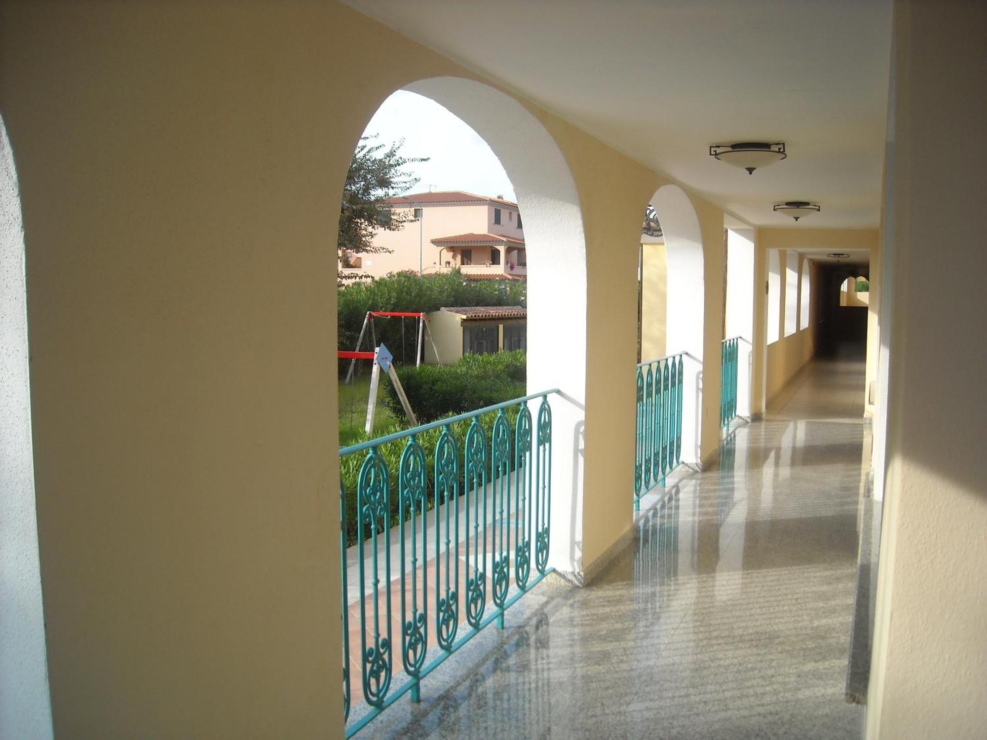 Residence Cala Liberotto Esterno foto